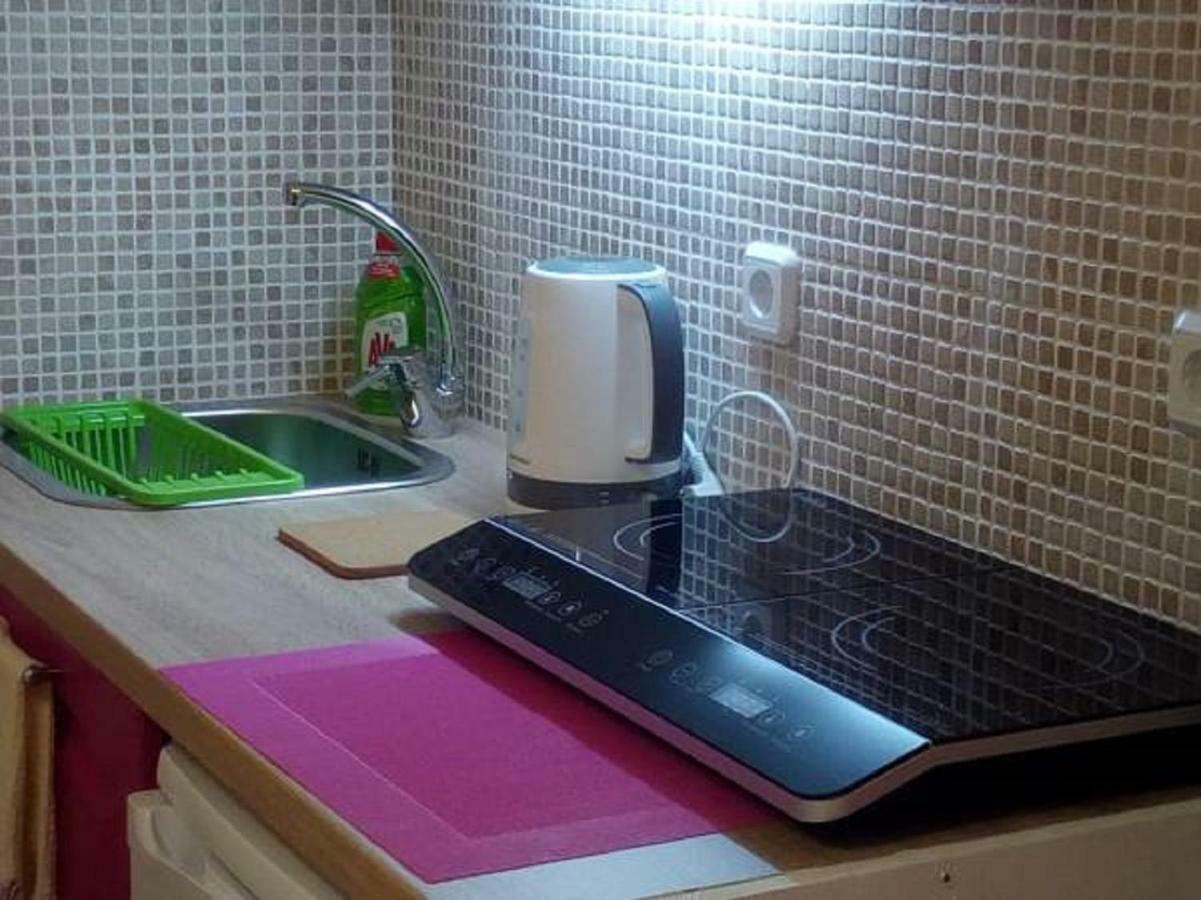 Comfortable Inexpensive Apartmets Near Metro Atene Esterno foto